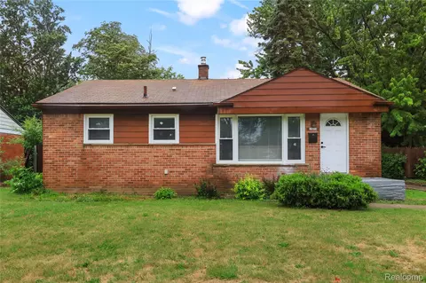 24241 Coolidge Hwy, Oak Park, MI 48237