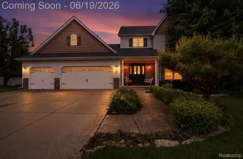 74080 Jefferson Ln, Armada, MI 48005