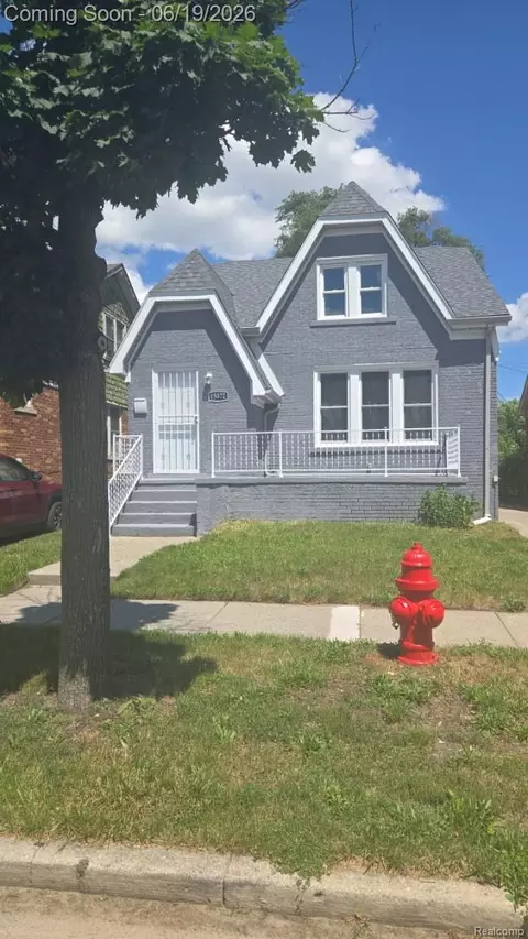 15072 Tracey St, Detroit, MI 48227