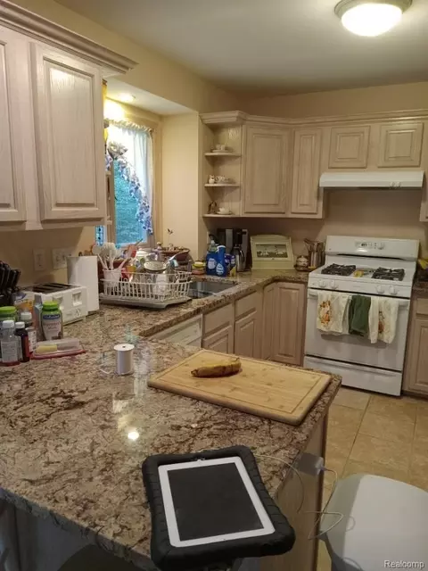 Kitchen - 4405 S Hemlock Rd, Centerville, MI 49621 photo 1 of 1