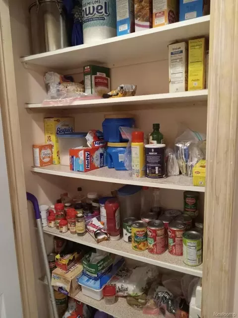 Other - 4405 S Hemlock Rd, Centerville, MI 49621 photo 2 of 10