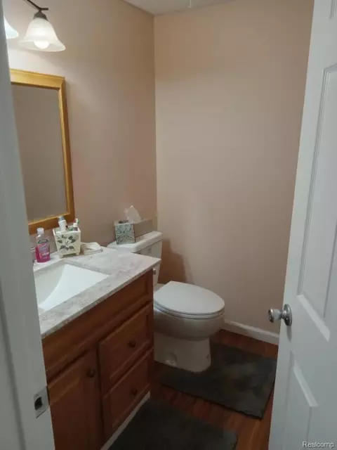 Other - 4405 S Hemlock Rd, Centerville, MI 49621 photo 8 of 10