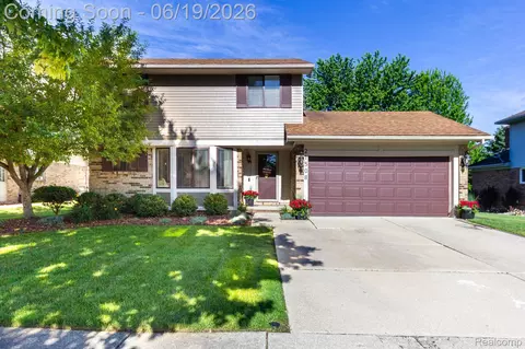 21508 Hall Rd, Woodhaven, MI 48183