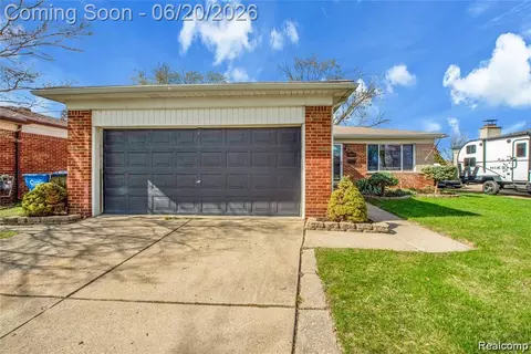 14615 Masonic Blvd, Warren, MI 48088