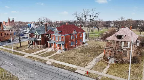 1104 E Grand Blvd, Detroit, MI 48207