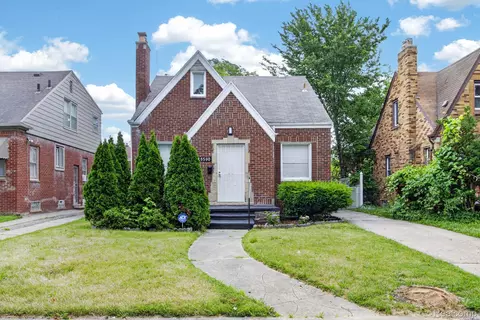 16590 Gilchrist St, Detroit, MI 48235
