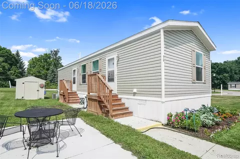 56 Arizona, Van Buren, MI 48111
