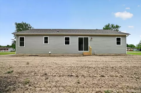 Exterior - 926 Ford Rd, Carleton, MI 48117 photo 4 of 4