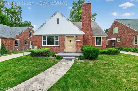 2249 Benjamin Ave, Royal Oak, MI 48073