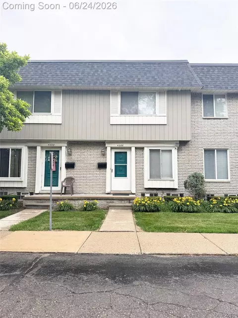 4386 15 Mile Rd #64, Sterling Heights, MI 48310