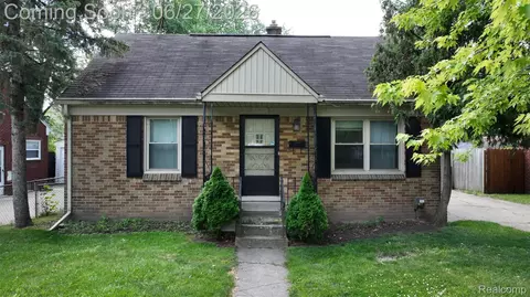 1005 Voorheis St, Pontiac, MI 48341