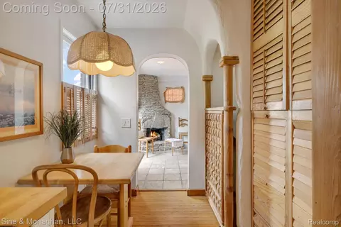 417 Cloverly Rd, Grosse Pointe Farms, MI 48236 photo 15