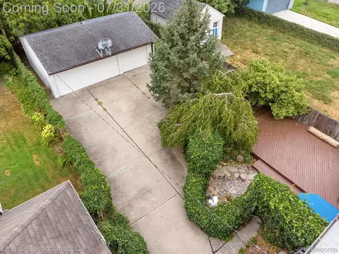 417 Cloverly Rd, Grosse Pointe Farms, MI 48236 photo 57