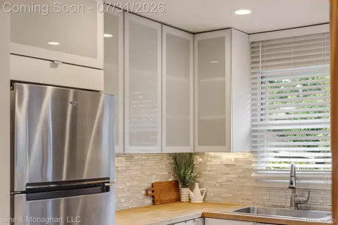 417 Cloverly Rd, Grosse Pointe Farms, MI 48236 photo 19