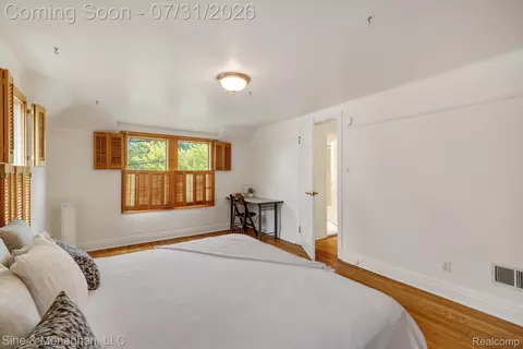 417 Cloverly Rd, Grosse Pointe Farms, MI 48236 photo 34