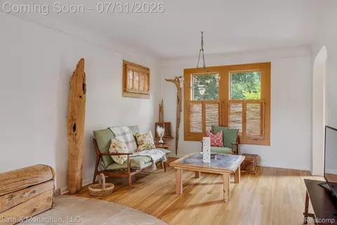 417 Cloverly Rd, Grosse Pointe Farms, MI 48236 photo 10