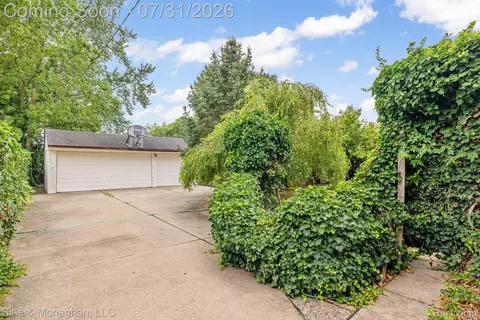 417 Cloverly Rd, Grosse Pointe Farms, MI 48236 photo 49