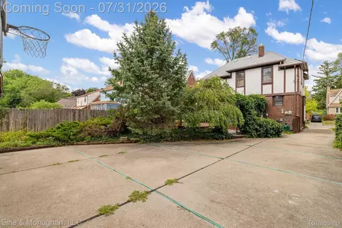 417 Cloverly Rd, Grosse Pointe Farms, MI 48236 photo 51