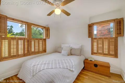 417 Cloverly Rd, Grosse Pointe Farms, MI 48236 photo 28