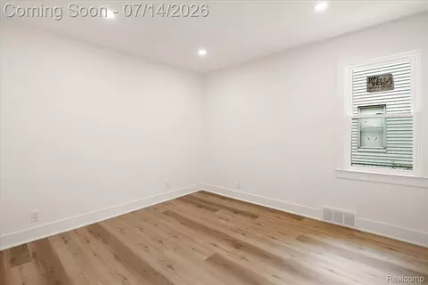 Bedroom - 2155 E 8 Mile Rd, Grosse Pointe Woods, MI 48236 photo 1 of 3