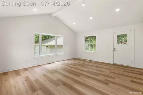 Living - 2155 E 8 Mile Rd, Grosse Pointe Woods, MI 48236 photo 3 of 3