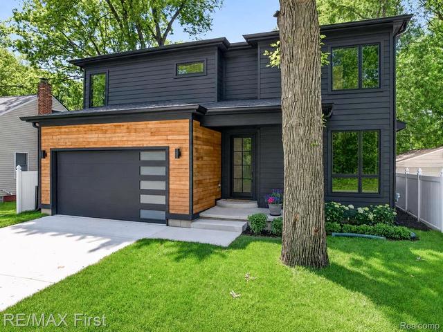 1037 Butternut Ave, Royal Oak, MI 48073