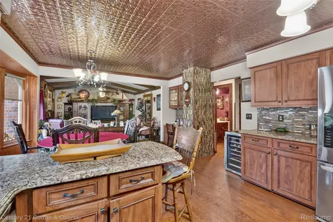 Kitchen - 45331 Rector Dr, Canton, MI 48188 photo 1 of 5