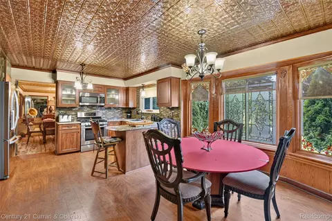 Dining - 45331 Rector Dr, Canton, MI 48188 photo 7 of 8