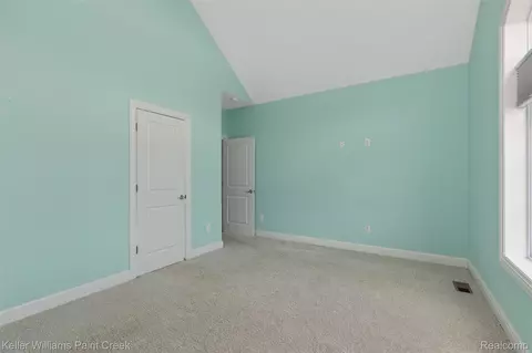 Bedroom - 2100 Shane Ct, Addison, MI 48370 photo 2 of 6