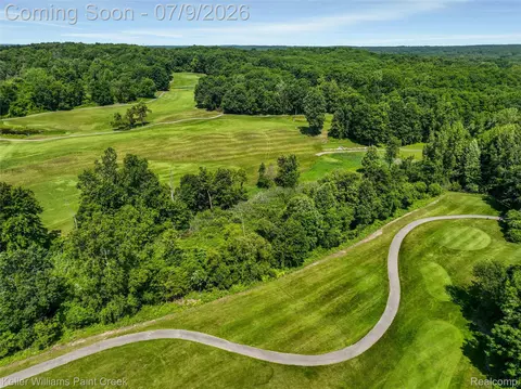 View/Area - 2100 Shane Ct, Addison, MI 48370 photo 10 of 10