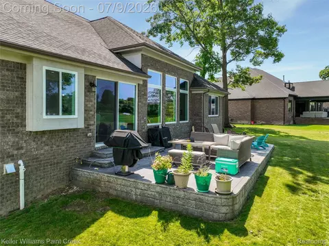 Exterior - 2100 Shane Ct, Addison, MI 48370 photo 1 of 6