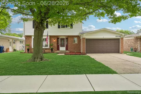 6046 Wedgewood Rd, Canton, MI 48187