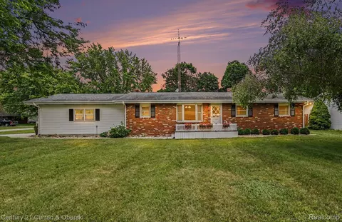 1764 Arcadia Dr, Lincoln, MI 49085