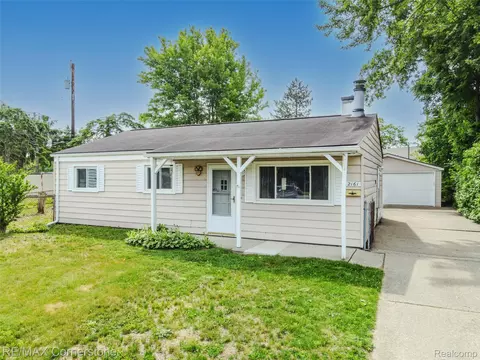 2161 Alanson St, Westland, MI 48186