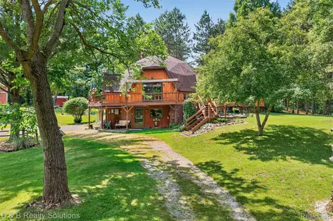 5544 Piersonville Rd, Marathon, MI 48421