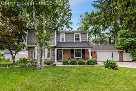 1615 Earlmont Rd, Berkley, MI 48072