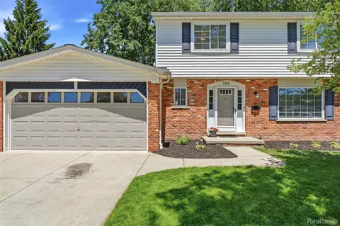 5159 Lewis Dr, Sterling Heights, MI 48310