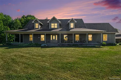 14380 Dice Rd, Richland, MI 48626