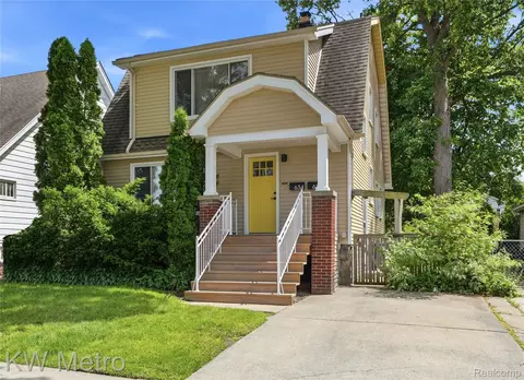 634 E Lewiston Ave, Ferndale, MI 48220