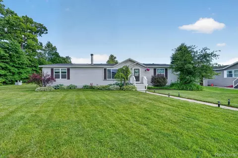2700 Shimmons Rd #120, Auburn Hills, MI 48326
