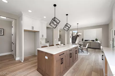 Kitchen - 49001 Wingfield Dr, Macomb, MI 48044 photo 5 of 5