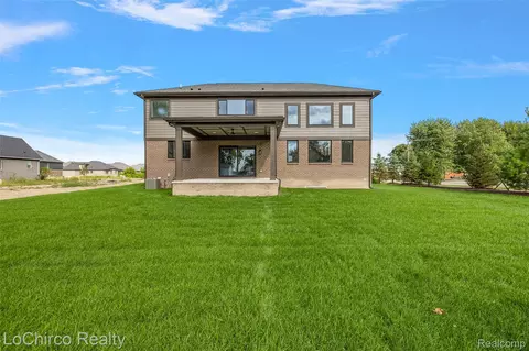 Other - 49001 Wingfield Dr, Macomb, MI 48044 photo 24 of 25