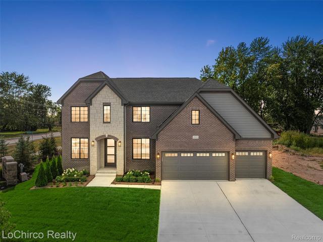 49001 Wingfield Dr, Macomb, MI 48044