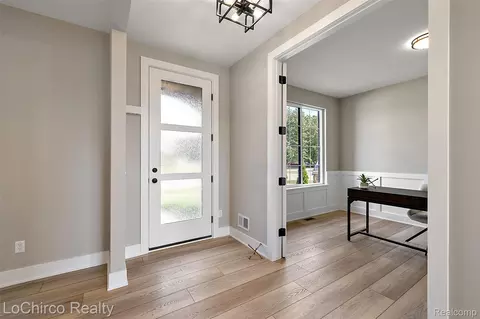 Entry Way - 49001 Wingfield Dr, Macomb, MI 48044 photo 3 of 8
