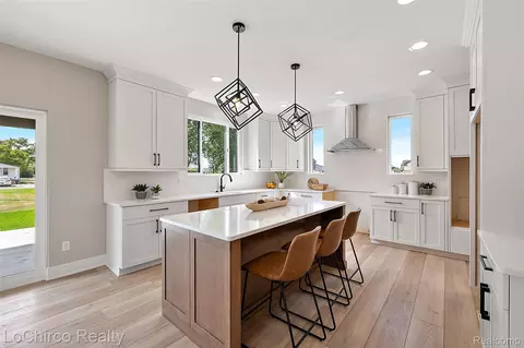 Kitchen - 49001 Wingfield Dr, Macomb, MI 48044 photo 1 of 5