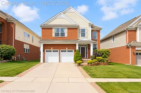 45248 Bartlett Dr, Novi, MI 48377