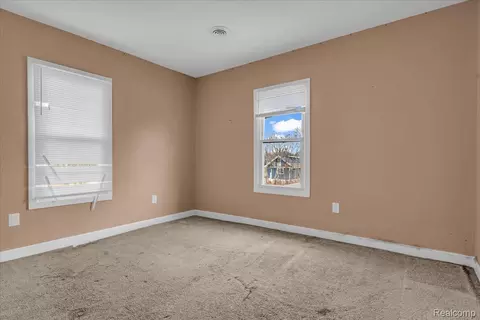 Bedroom - 11368 Nardin Dr, Detroit, MI 48204 photo 3 of 6