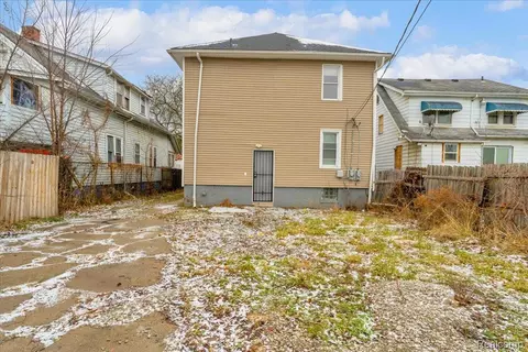 Exterior - 11368 Nardin Dr, Detroit, MI 48204 photo 3 of 3