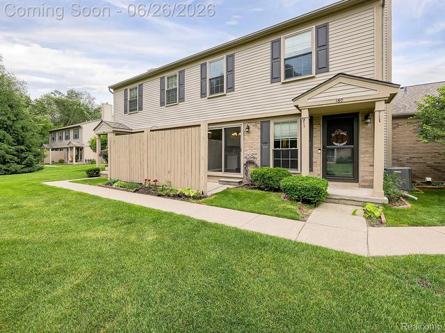 160 Pine Tree Ridge Dr #3, Waterford, MI 48327