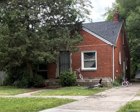 18609 Strasburg St, Detroit, MI 48205